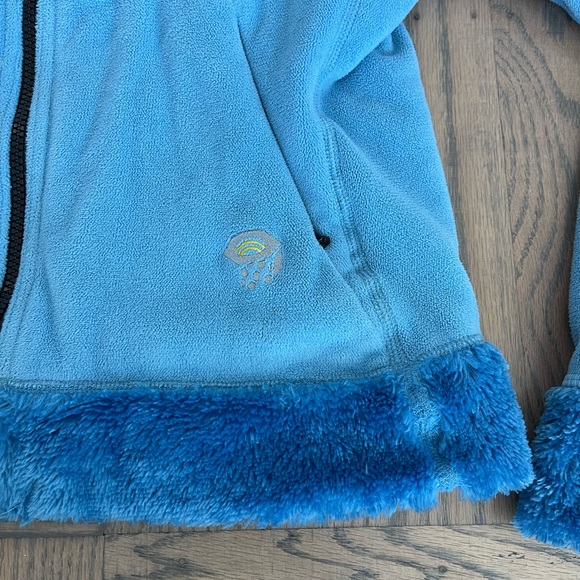 Soft Blue Mountain Hardwear Jacket - Picture 2 of 4